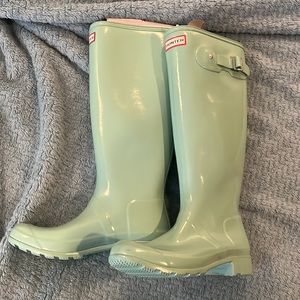 Mint Green Tall Hunter Rain Boots NEW size 9